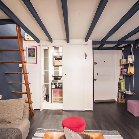 Mezzanine Bleu *